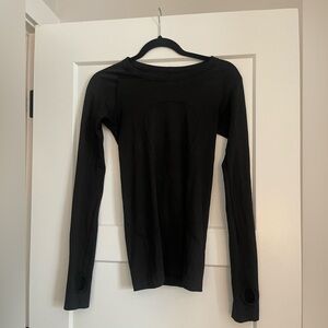 LULU define long sleeve